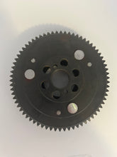 Load image into Gallery viewer, 2005 RO Clutch and Flywheel Assembly
